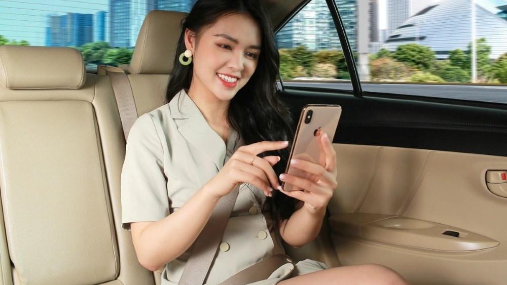 Phương tiện di chuyển thuận tiện tại Hà Đông với dịch vụ taxi được điều phối qua tổng đài.