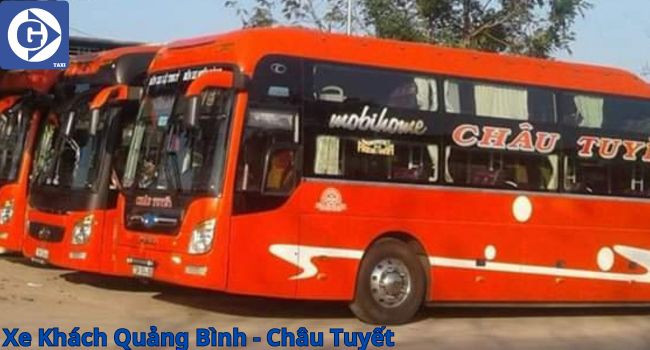 Quang cảnh bến xe có sự xuất hiện của xe khách Châu Tuyết tại Quảng Bình