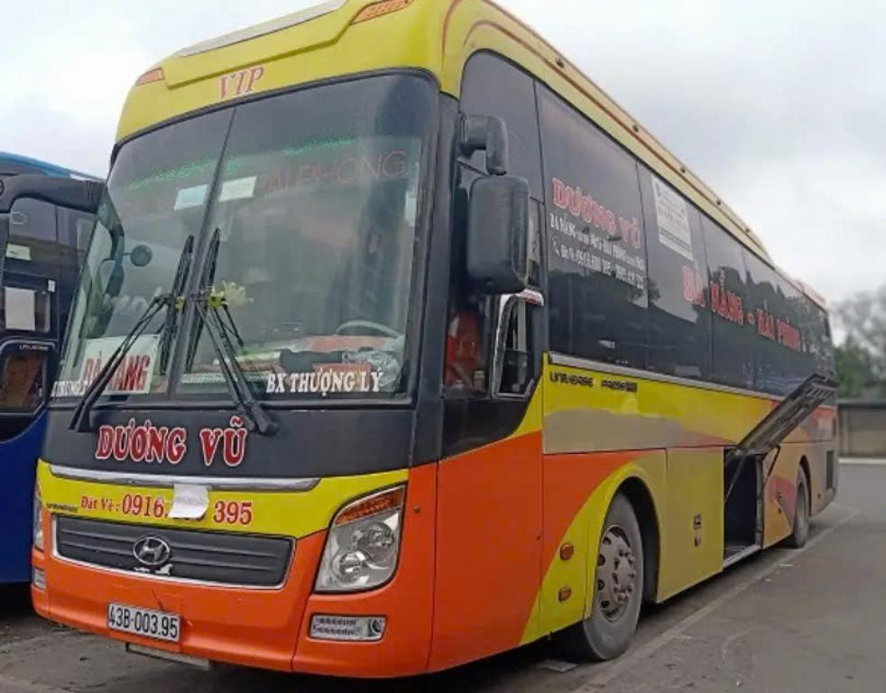 Quầy vé tại văn phòng Nhà xe Dương Vũ