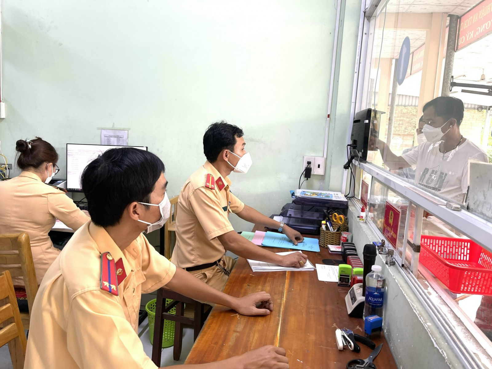 Quy trình thực hiện thủ tục đăng ký xe ô tô trực tiếp tại cơ quan Công an