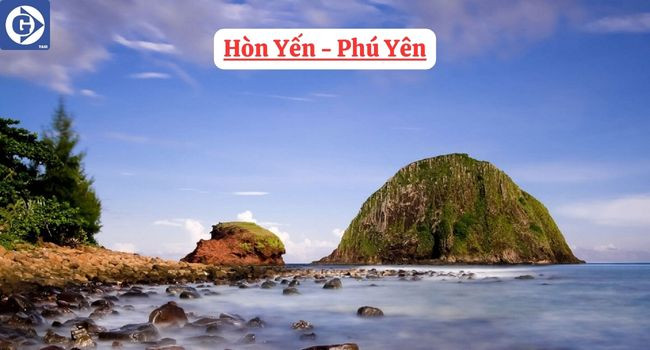Rạn san hô đầy màu sắc lộ ra khi thủy triều rút tại Hòn Yến