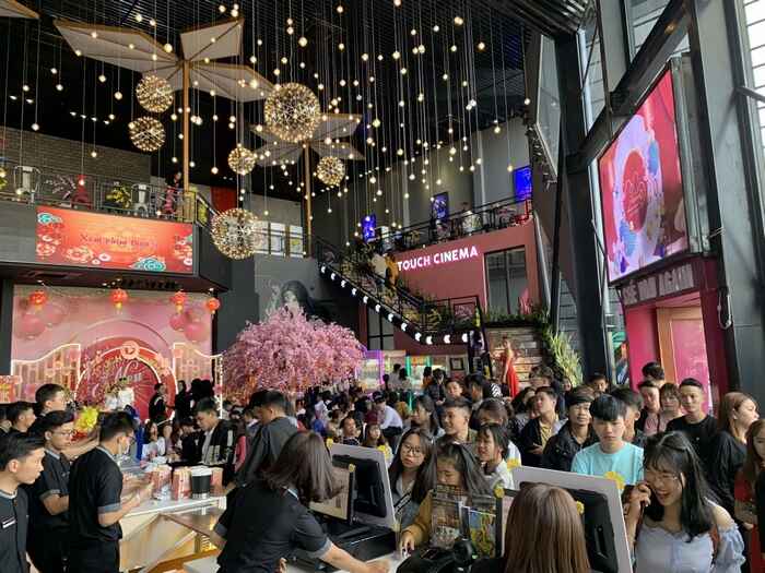 Nếu đi rạp chiếu phim Pleiku cùng gia đình, hãy chọn suất chiếu ban ngày, chiều tối nhưng không quá muộn