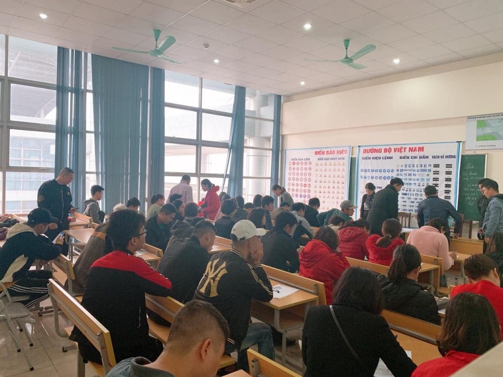 Sân sát hạch tiêu chuẩn cho thi bằng lái xe hạng B2