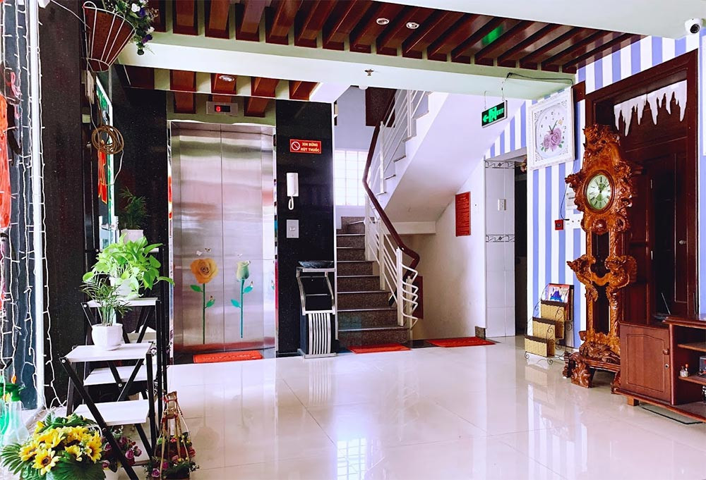 Sảnh tiếp đón của Khách sạn Huỳnh Anh ở Gò Vấp