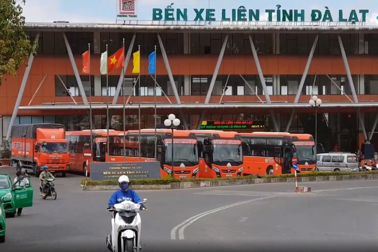 Sự đa dạng về loại hình xe tại bến xe Đà Lạt
