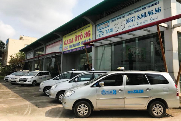 Taxi 36 với biểu tượng mã biển số địa phương của Thanh Hóa