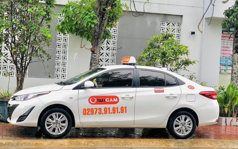 Taxi Cam phục vụ thường xuyên trên địa bàn Kiên Lương