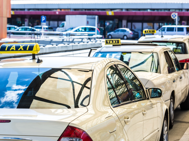 Taxi Long Biên Đông Anh với dịch vụ tốt