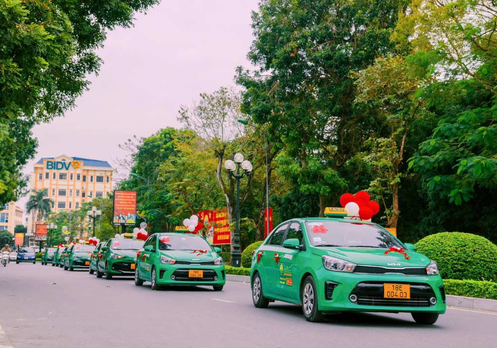 Taxi Mai Linh Nam Định đặc trưng với màu xanh lá