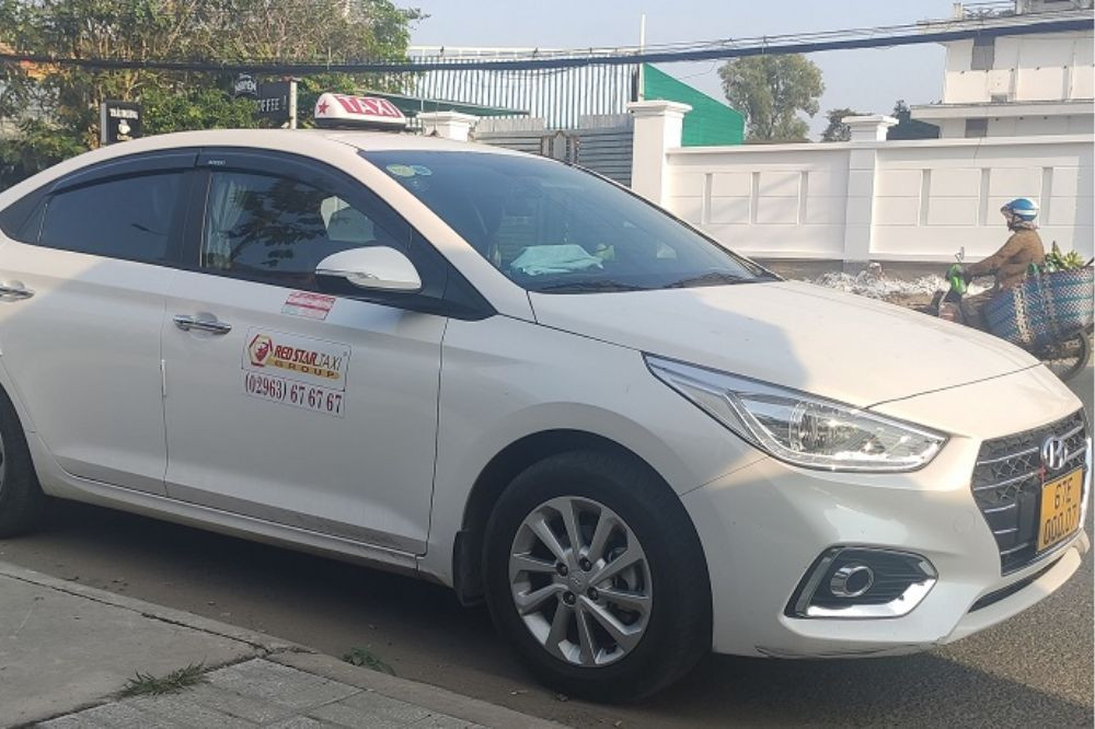 Taxi Sao Đỏ 4 chỗ tại Châu Đốc, An Giang