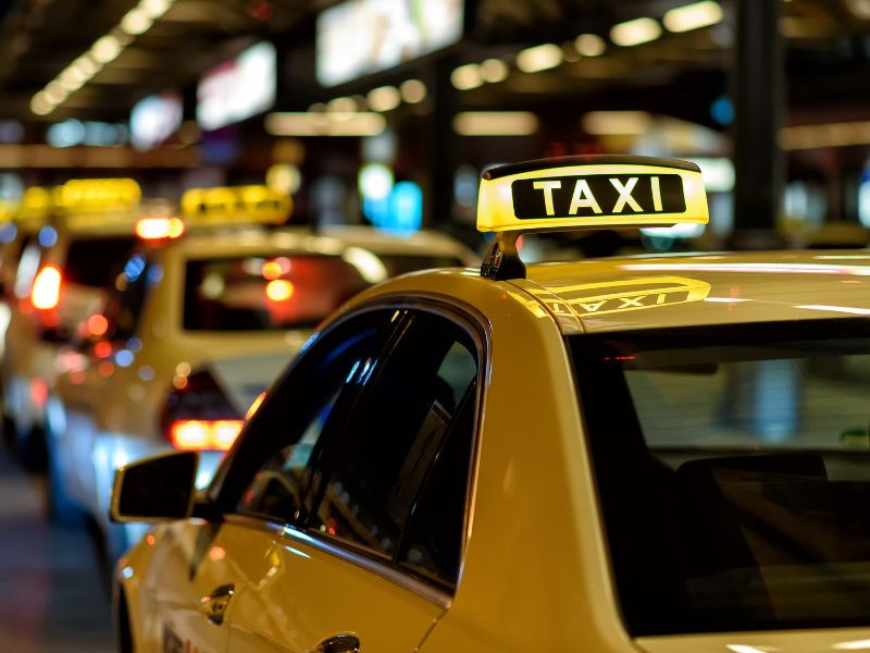 Taxi Sao Thủ Đô Đông Anh - Dịch vụ xuất sắc, đội ngũ nhân viên tận tâm