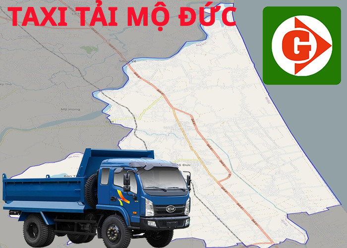 Taxi tải nhỏ đang chở hàng trên đường