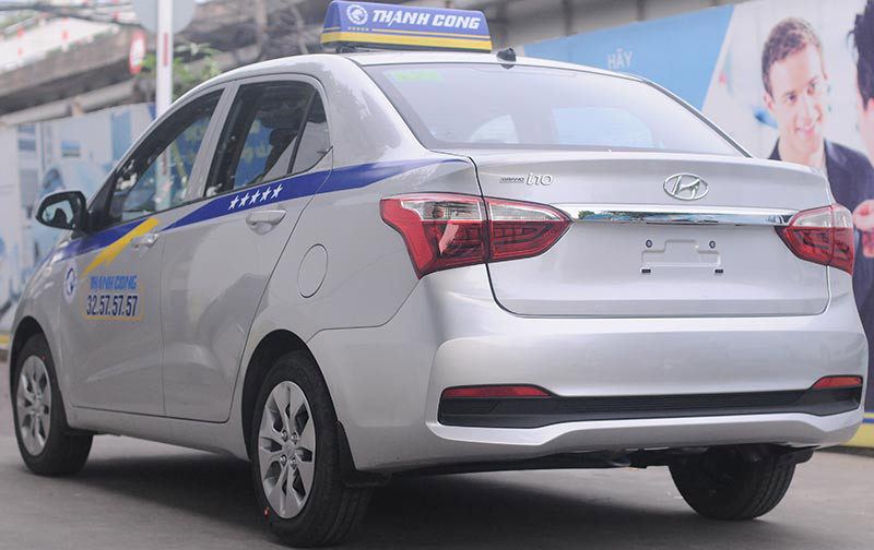 Taxi Thành Công là lựa chọn hiệu quả cho dịch vụ taxi đi sân bay chất lượng cao và giá hợp lý.