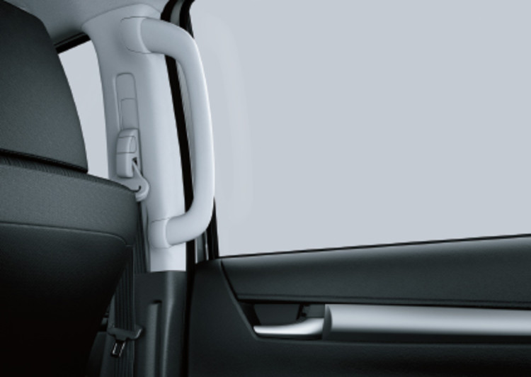 Tay nắm hỗ trợ người lái và hành khách lên xuống xe Toyota Hilux 2024