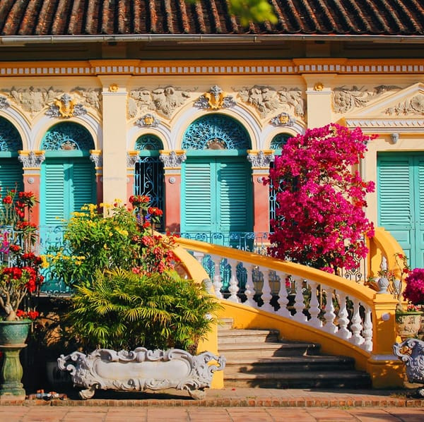 Tham quan Nhà Cổ Bình Thủy Cần Thơ trong chuyến đi tự túc