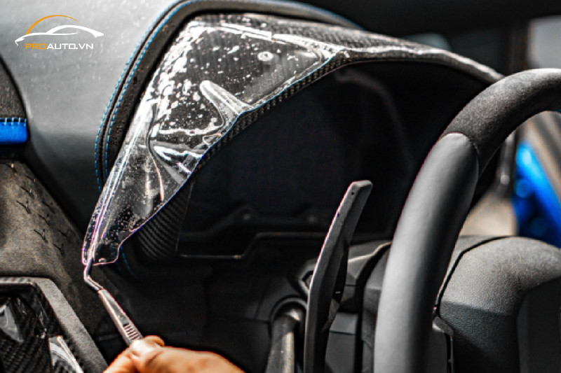 Thi công dán PPF nội thất ô tô uy tín tại PROAUTO.VN