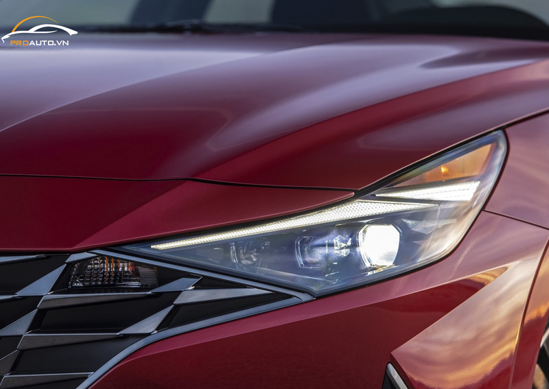Thiết kế đèn pha LED của Hyundai Elantra 2023