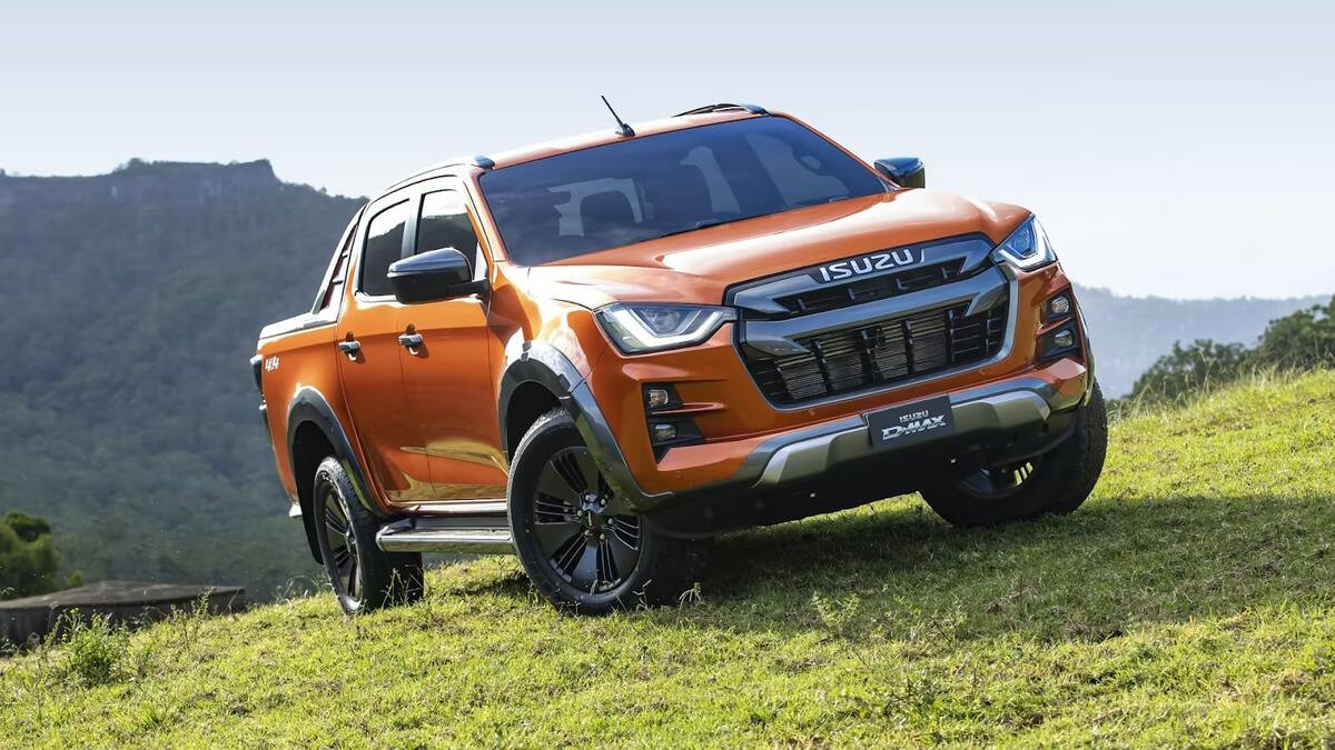 Thiết kế ngoại thất của Isuzu D-Max nổi bật với lưới tản nhiệt lớn