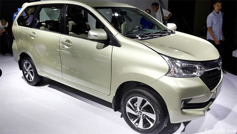 Thiết kế thân xe đơn giản nhưng rộng rãi của Toyota Avanza 2019