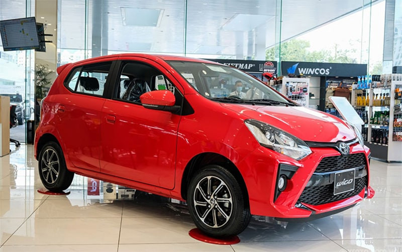 Thiết kế thân xe Toyota Wigo 2022 gọn gàng, phù hợp di chuyển trong môi trường đô thị