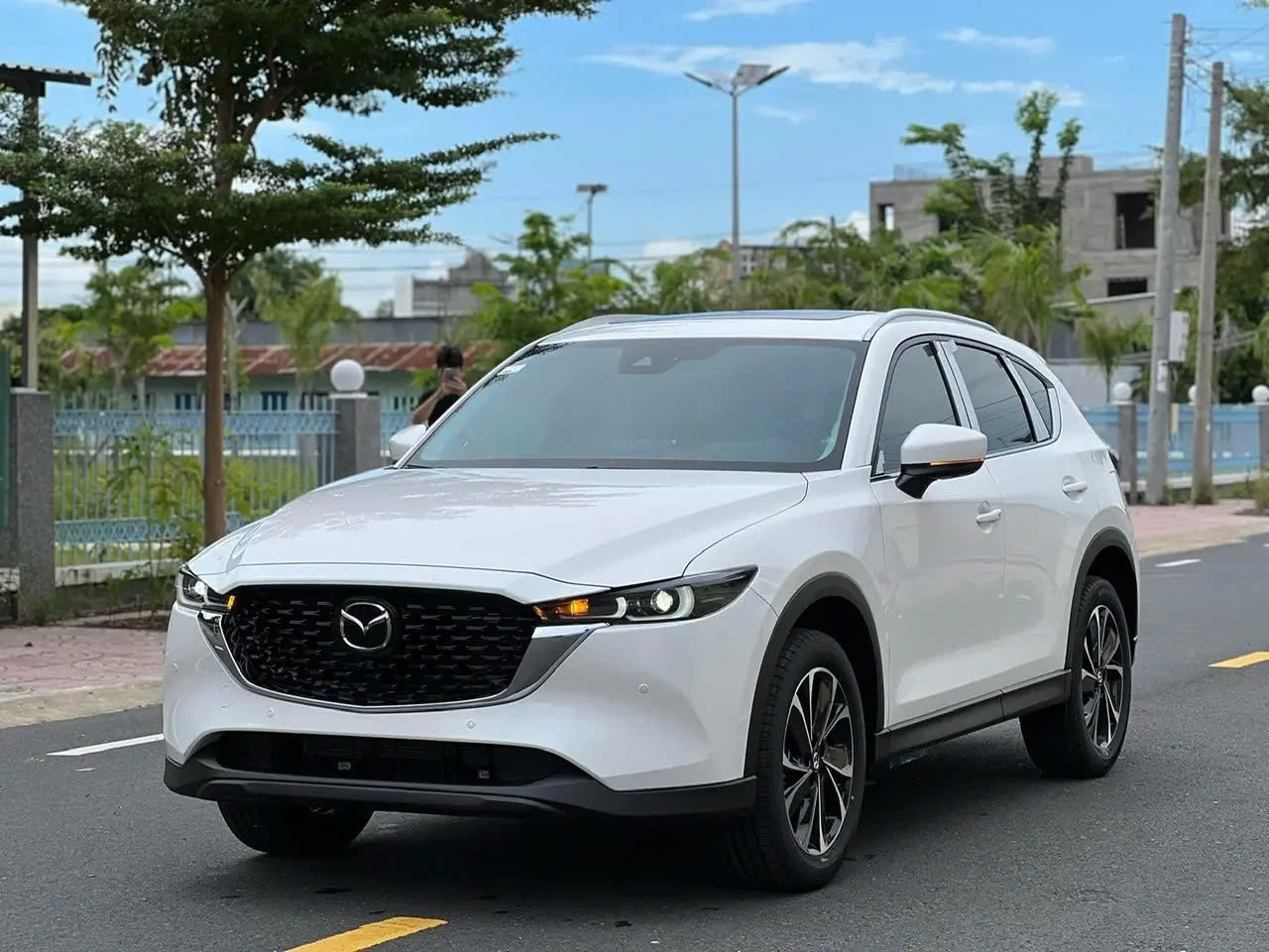 Thiết kế xe Mazda MX-5 2025 cuốn hút với ngôn ngữ Kodo
