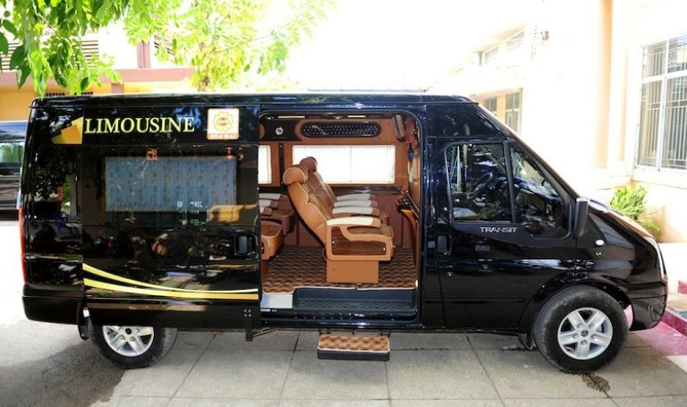 Thọ Hải Limousine luôn lắng nghe ý kiến của khách hàng để không ngừng nâng cấp và cải thiện chất lượng dịch vụ tốt hơn