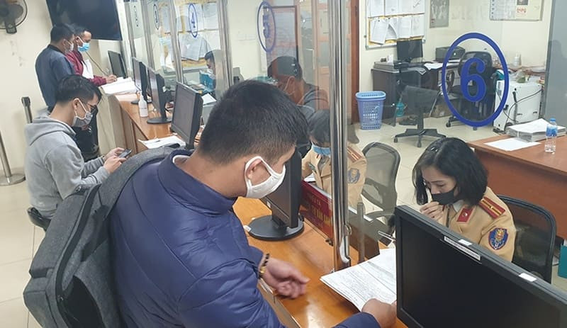 Thủ tục sang tên xe không giấy tờ gặp rào cản pháp lý lớn
