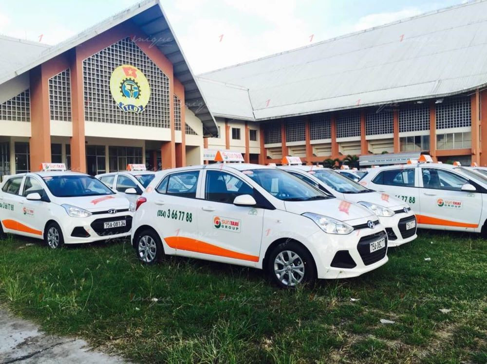 Thương hiệu Sun Taxi với màu da cam đặc trưng tại Phan Thiết