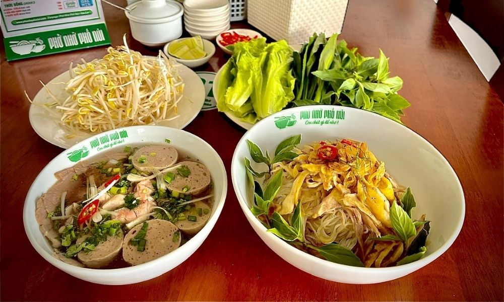 Thưởng thức món phở khô Gia Lai thơm ngon
