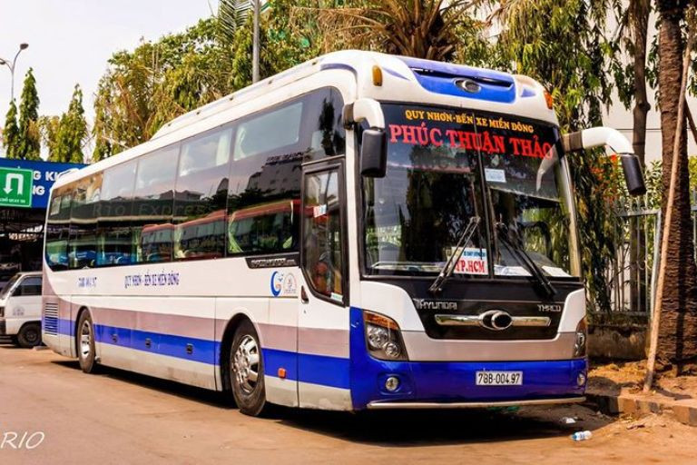 Tiện nghi xe khách Phúc Thuận Thảo tuyến Nha Trang Quy Nhơn