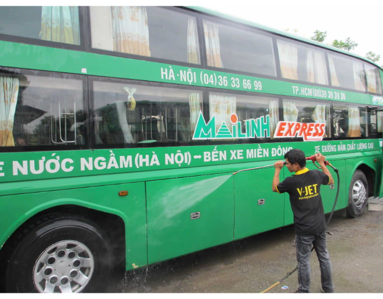 Toàn bộ xe khách thuộc hệ thống Mai Linh Express được vệ sinh sạch sẽ sau mỗi hành trình dài