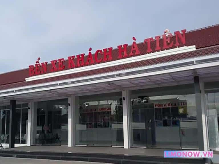 Toàn cảnh Bến xe Hà Tiên, trung tâm giao thông sầm uất