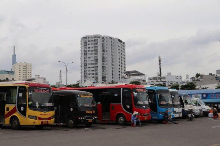 Toàn cảnh Bến xe Hộ Phòng tại Bạc Liêu