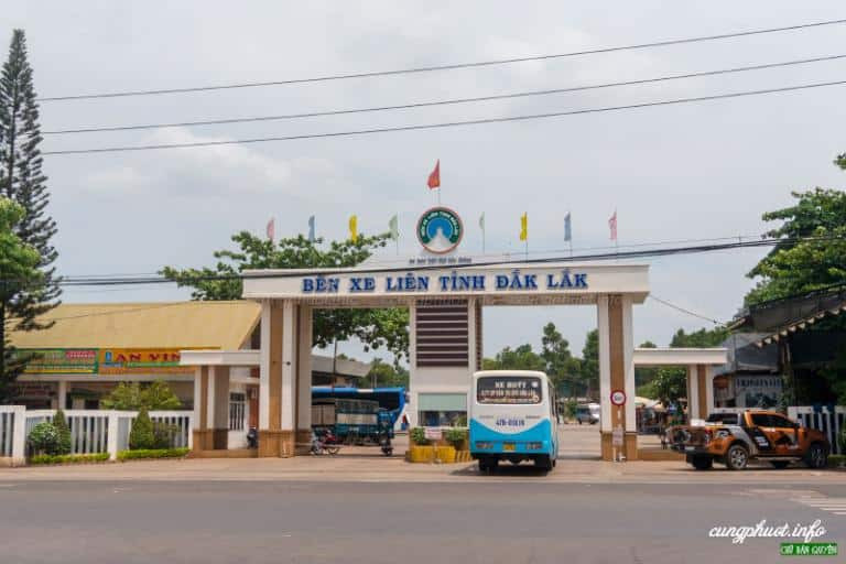 Toàn cảnh Bến Xe Phía Bắc Buôn Ma Thuột trên đường Nguyễn Chí Thanh