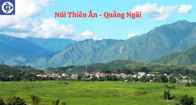 Toàn cảnh Núi Thiên Ấn Quảng Ngãi