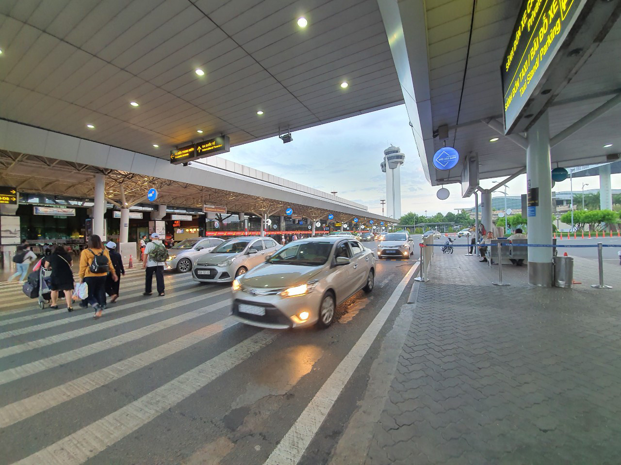 tổng đài các hãng taxi phổ biến tại Quận 12