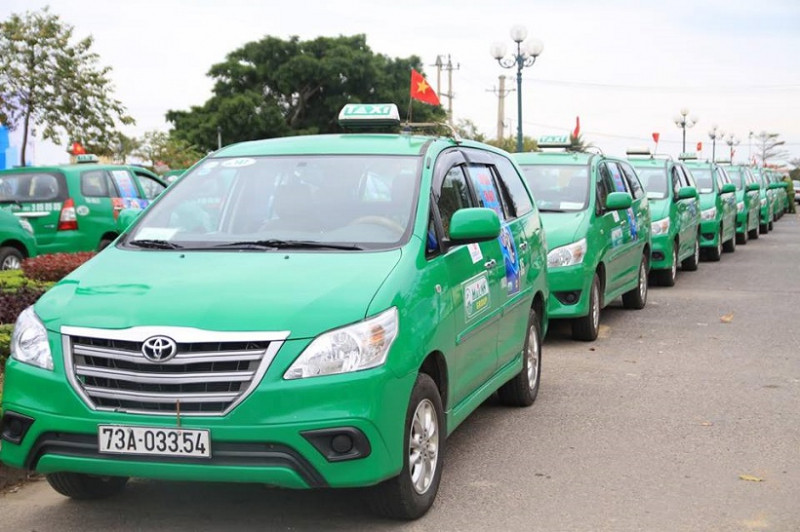 tổng đài taxi quận 3