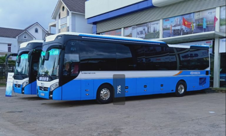 Tổng đài viên nhà xe Cúc Phương luôn sẵn sàng giải đáp thắc mắc