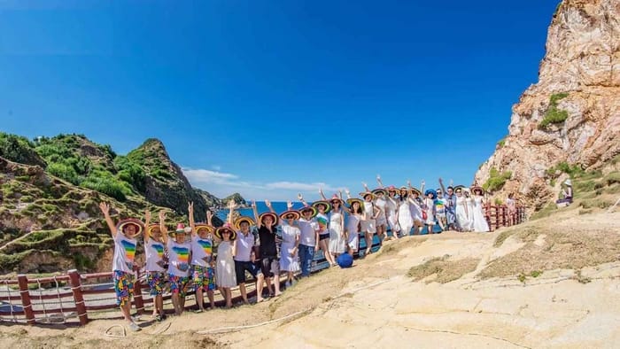 Tour Kỳ Co Eo Gió rất phù hợp để gia đình, đoàn khách tập thể