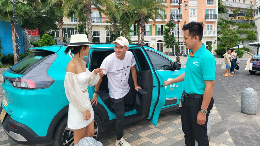 Trải nghiệm gọi xe Xanh SM qua số điện thoại taxi xanh Phú Quốc
