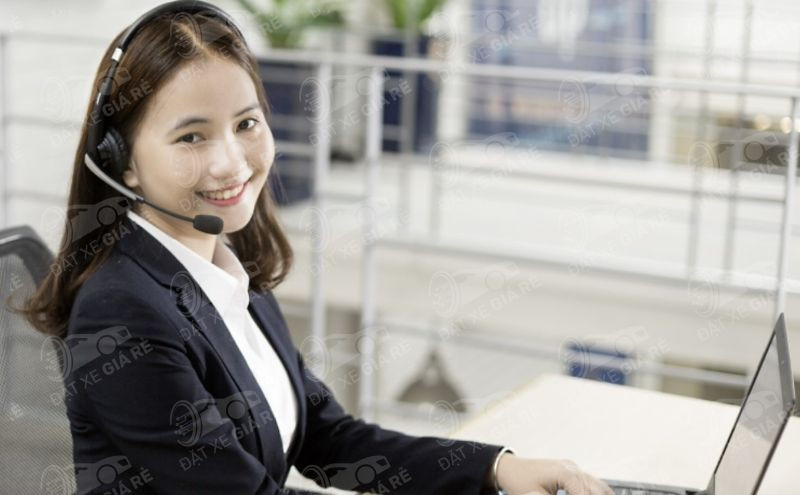 trao đổi chính sách khi đặt taxi Nội Bài 5 chỗ
