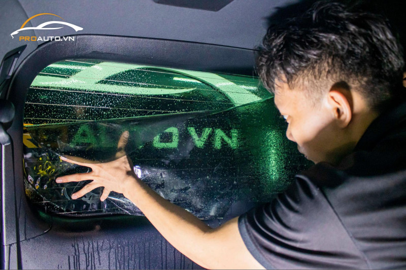 Tư vấn lựa chọn phim cách nhiệt tối ưu cho từng vị trí kính xe