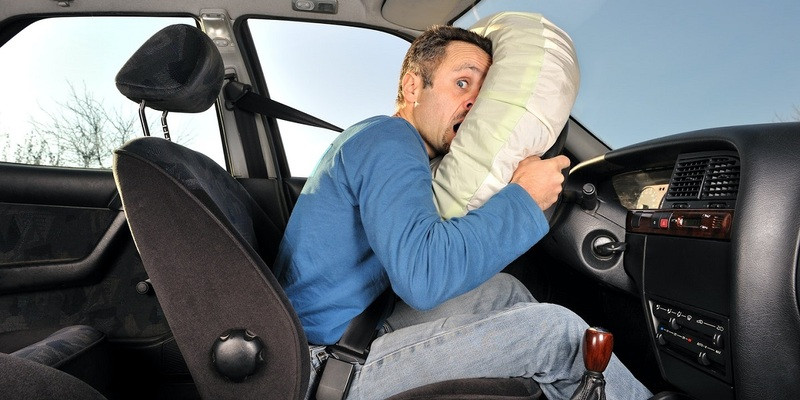 Túi khí và dây an toàn phối hợp bảo vệ hiệu quả