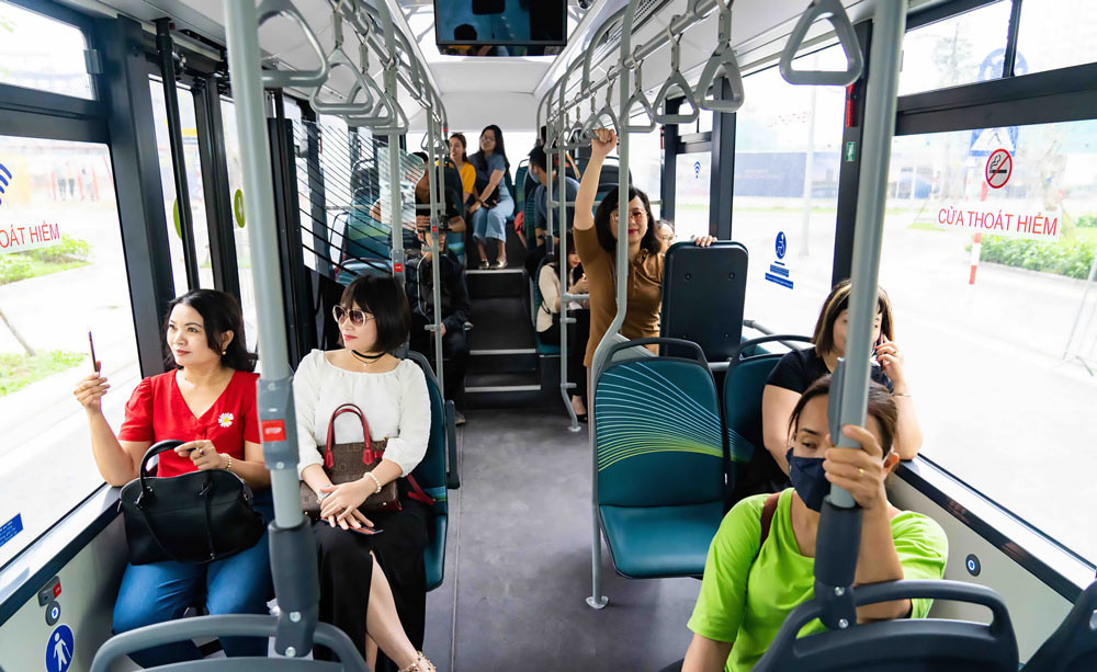 VinBus áp dụng giới hạn số lượng hành khách và quy định hành lý