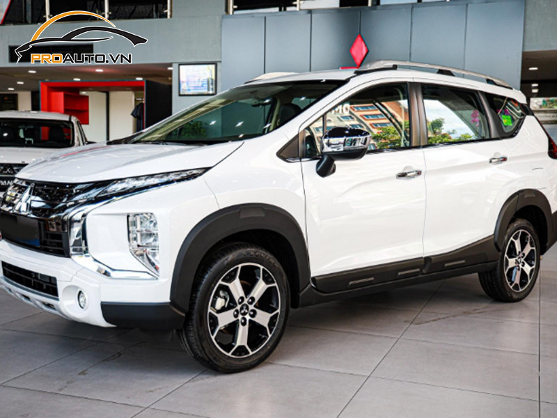 Wrap đổi màu xe Mitsubishi Xpander Cross