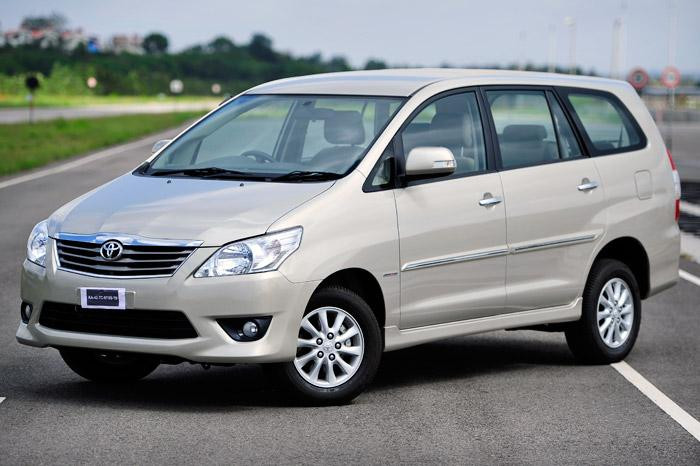 xe 7 chỗ Toyota Innova tại Đức Trọng