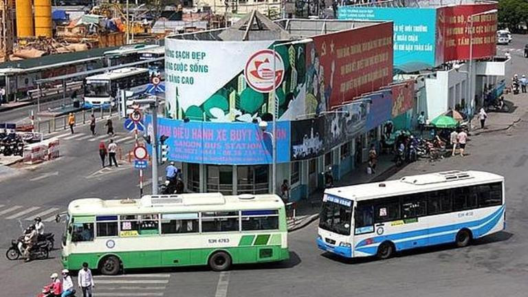Xe buýt tuyến 144 từ Bến Xe Chợ Lớn đi Công viên nước Đầm Sen