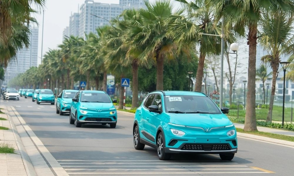 Xe điện VinFast, biểu tượng của taxi xanh SM Hải Dương