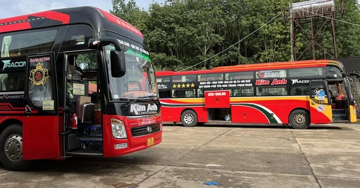 Nhà xe Gia Lai Phú Yên Kim Anh vẫn hành nhiều chuyến 43 chỗ giường nằm đón trả khách giữa Phú Yên về Gia Lai Nhà xe Gia Lai Phú Yên Kim Anh vẫn hành nhiều chuyến 43 chỗ giường nằm đón trả khách giữa Phú Yên về Gia Lai