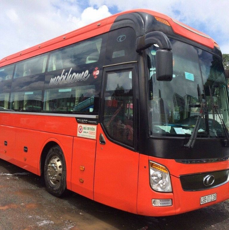 Xe Hòa Tiến nhà xe uy tín tuyến Quảng Ninh Sapa Lào Cai